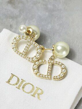 Dior Pearl Earrings Classic CD Logo Studs